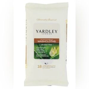 Hardly London Naturally Inspired Alcohol-Free Aloe Vera Disposable Washcloths 18